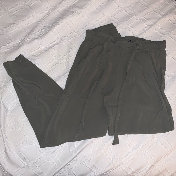 High waisted paper bag pants - Picture 3 of 6